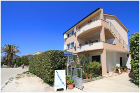  Apartments by the sea Rogoznica - 1089  Рогозница